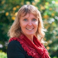 Kay Maddox-Daines Email