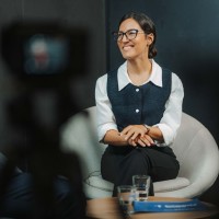 Alicia Parra Email & Phone Number