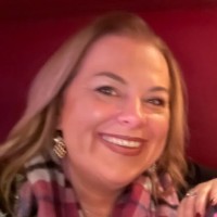 Student Loans Company Employee Suzanne Chartered's profile photo