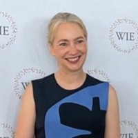 Zappos Family of Companies Employee Jennifer Braunschweiger's profile photo