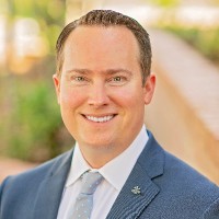 UBS Wealth Management Employee Dee Wilde's profile photo