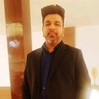 De Facto Infotech (P) Ltd. Employee Puneet Bakshi's profile photo