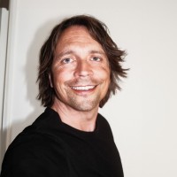 Pj Lindqvist Email & Phone Number