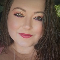 Custom Movers Services Employee Kara Shultz's profile photo