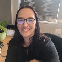 Nadia Hoffmann Email