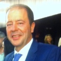 Julián Flores Email & Phone Number