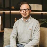 Andy Hoskins Email