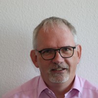 Wolfgang Möller Email