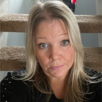 Assinck.com Employee Lori Currie's profile photo