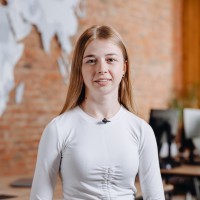 Diana Hutsuliak Email