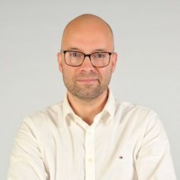 Martin Thinius Email