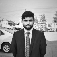 Roscoe Employee Hamza Mughul's profile photo