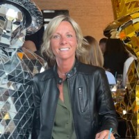 Michelle Lelond Email