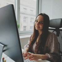 Milica Putica Email