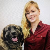 Veterinary Emergency Services West Employee Stephanie Pearson's profile photo