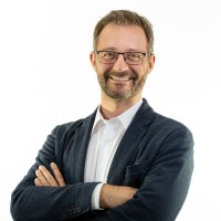 Sebastian Rettke Email & Phone Number