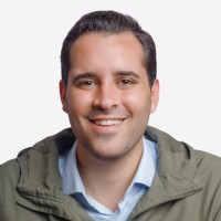 Eduardo Cavaliere Email