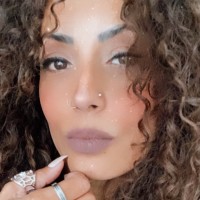 Astrid B. Email