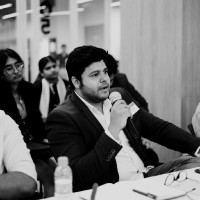 Mahindra Finance Employee Anshuman Dixit's profile photo