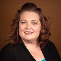 Kelly Folks Email & Phone Number