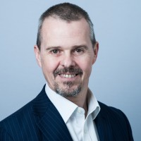 Ian Lindsay Email & Phone Number