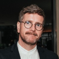 Phil. - hum. Fakultät der Universität Bern Employee Joseph Comer's profile photo