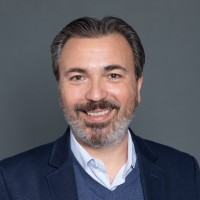 Adeia Employee Alfredo Lezama's profile photo
