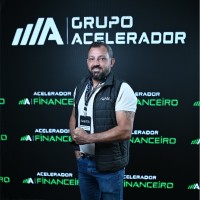 Vanderlei Assis Email