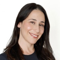 Studio6 Employee Dava Zuckerman's profile photo