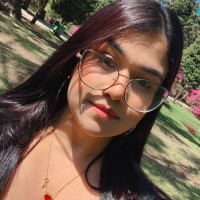 Mariana Nunes Email
