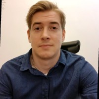 Simon Larsson Email