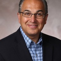 VR Industries Employee Mo Raissi's profile photo