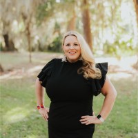 Salt Marsh Realty Employee Christie Bergen's profile photo