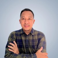 Ari Septiyo Email