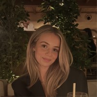 Digital Icon Agency Employee Chloe Benton's profile photo