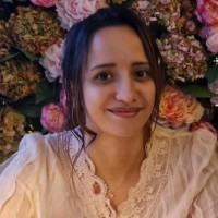 Banked : Employee Ines Tlili's profile photo