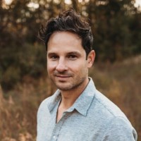 Devin Cairns Email & Phone Number