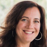 Leeann Smith Email & Phone Number
