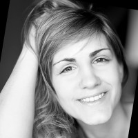 Marion van Reeth Email