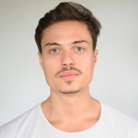Oliver Magda Email