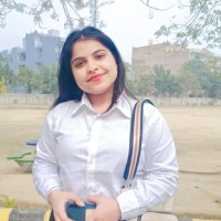 MINGLELOANS Employee Harshita Kathuria's profile photo