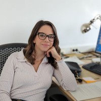 Petra Šalinović Email