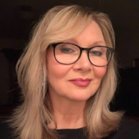 Horticulture Lighting Group Employee Laura Atkins's profile photo