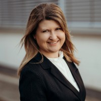Stephanie Marchsreiter Email