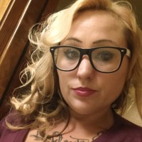 Streamlined Employee Bea Custeau's profile photo