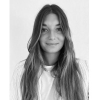 Jars Céramistes Employee Louise Coponat's profile photo