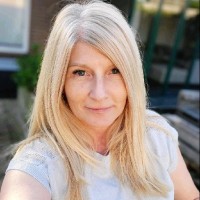 Jolanda van Hoogen Email