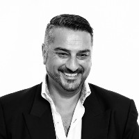 Amplified Intelligence Employee Alex Khan's profile photo