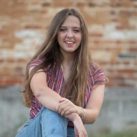 Burkes Outlet Store Employee Zoe Howton's profile photo