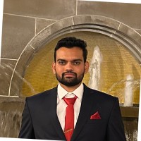 Oracle Employee Tirth Patel's profile photo